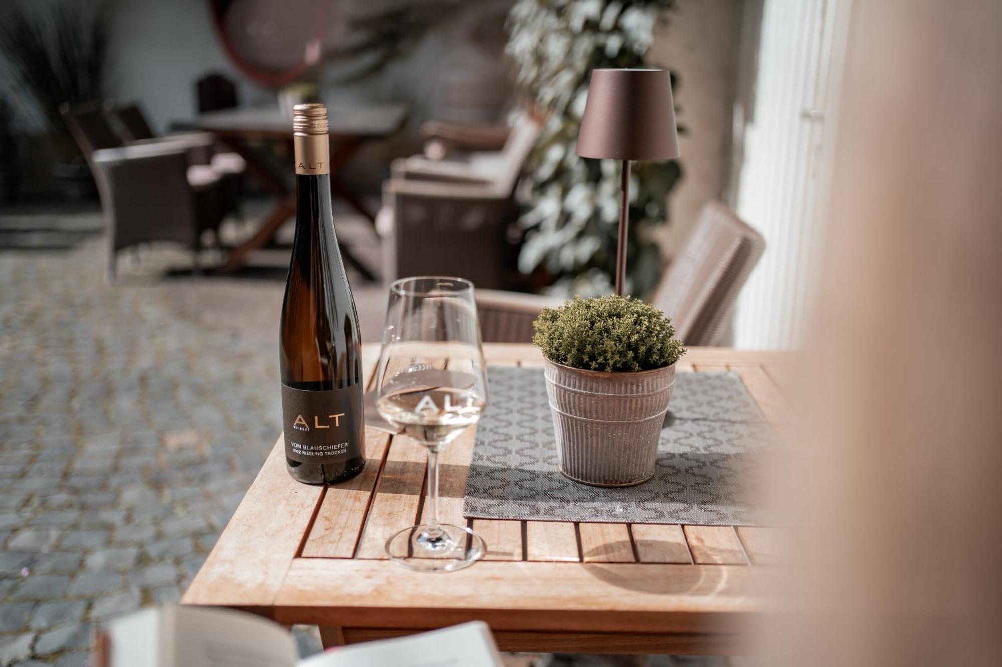 Weingut Und Gaestehaus Holger Alt Monzingen Eksteriør billede